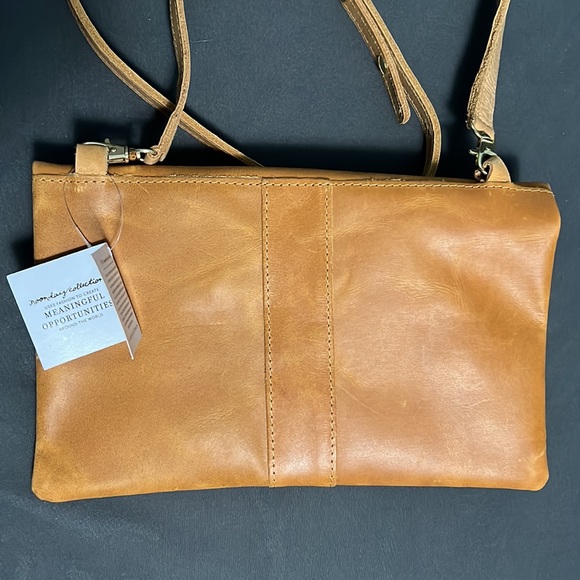 Noonday Collection Clutch or Crossbody Leather Purse - Picture 7 of 8